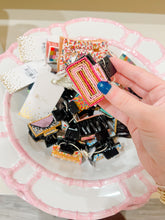 Load image into Gallery viewer, Hand Beaded Claw Clips