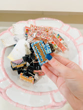 Load image into Gallery viewer, Hand Beaded Claw Clips