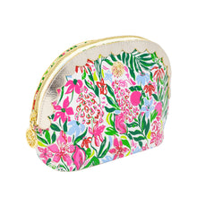Load image into Gallery viewer, Lilly Pulitzer Scallop Pouch Set | Glowing Gardens & Feeling Poppy