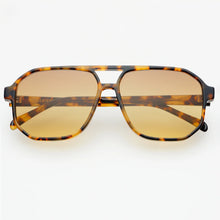 Load image into Gallery viewer, FREYRS Billie Sunglasses | Tortoise/Brown