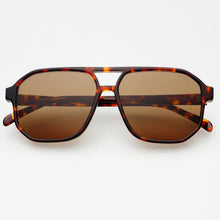 Load image into Gallery viewer, FREYRS Billie Sunglasses | Dark Tortoise/Solid Brown