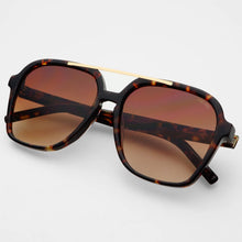 Load image into Gallery viewer, FREYRS Spencer Sunglasses | Brown