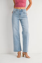 Load image into Gallery viewer, Hadley Straight Jean | Light Wash Denim