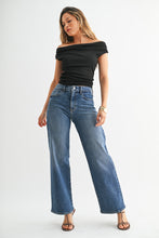 Load image into Gallery viewer, Kelly Straight Jean | Medium Wash Denim