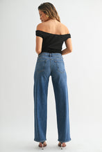 Load image into Gallery viewer, Kelly Straight Jean | Medium Wash Denim
