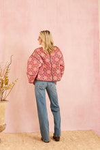 Load image into Gallery viewer, Brooks Avenue Eloise Reversible Quilted Jacket | Wildflower Pink