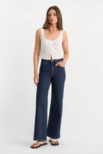 Load image into Gallery viewer, Good American Soft Tech Good Waist Palazzo Ankle Jeans | Indigo