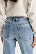 Load image into Gallery viewer, Good American Vintage Low Loose | Mesa