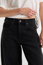 Load image into Gallery viewer, Good American Vintage Barrel Ankle | Flat Tyre