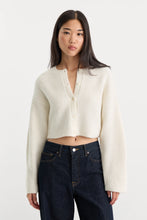 Load image into Gallery viewer, Good American The Chunky Knit Cardigan | Chalk