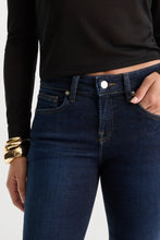 Load image into Gallery viewer, Good American Good Low Rise Bootcut Jeans | Indigo