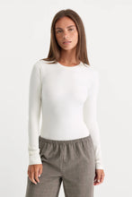 Load image into Gallery viewer, Good American The Sculpting Modern Long Sleeve Bodysuit | White