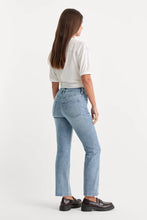 Load image into Gallery viewer, Good American Good Legs Straight Jeans | Indigo