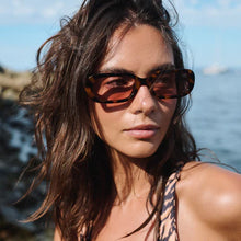 Load image into Gallery viewer, Del Rey Sunglasses | Tort/Peach