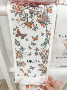 Scalloped Guest Towel | Butterflies