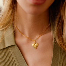 Load image into Gallery viewer, HART Cosmic Heart Necklace