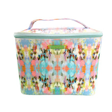 Load image into Gallery viewer, Laura Park Brooks Avenue Train Case