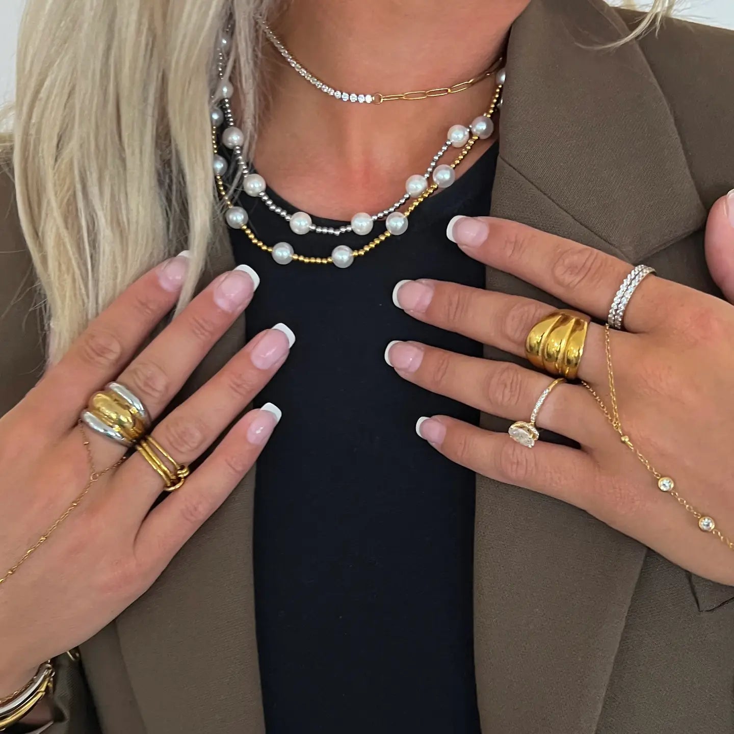 Pearl Beaded Gold Necklace