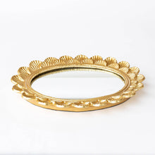 Load image into Gallery viewer, Scalloped Mirrored Tray