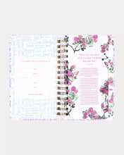 Load image into Gallery viewer, Lilly Pulitzer Medium 17 Month Agenda | Tis The Sea Sun