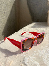 Load image into Gallery viewer, Deco Sunglasses Pink + Red