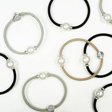 Load image into Gallery viewer, Halo Pearl Hair Tie