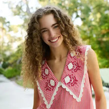 Load image into Gallery viewer, Brooks Avenue Emma Sleeveless Blouse - Red Stripe