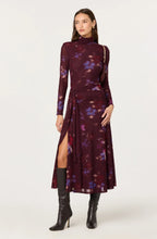 Load image into Gallery viewer, ASTR Aubriella Dress