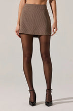 Load image into Gallery viewer, ASTR Laudine Skirt | Brown Houndstooth