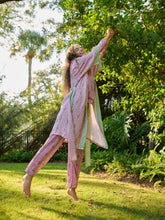 Load image into Gallery viewer, Brooks Avenue Bathrobe | Cabana Stripe Pink