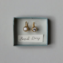 Load image into Gallery viewer, HART Bezel Drop Earrings