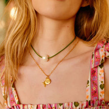 Load image into Gallery viewer, HART Palm Green Pearl Cord