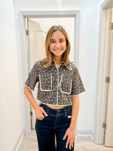 Load image into Gallery viewer, Aureum Crochet Trim Floral Shirt | Black