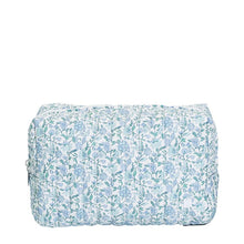 Load image into Gallery viewer, TRVL Quilted Everyday Bag | Hamptons Floral