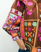 Load image into Gallery viewer, Karlie Floral Frame Collar Top