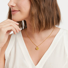 Load image into Gallery viewer, Julie Vos Gold Fleur-de-Lis Solitare Necklace | Pearl