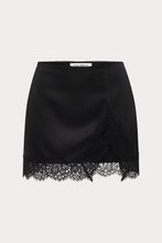 Load image into Gallery viewer, Good American The Lace Trim Skirt | Black