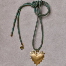 Load image into Gallery viewer, HART Shimmer Green Lurex Necklace Cord