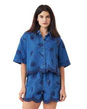 Load image into Gallery viewer, Habitual Seashell Crop Short Sleeve Shirt