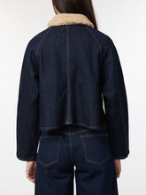Load image into Gallery viewer, Habitual Cropped Barn Jacket | Rinse