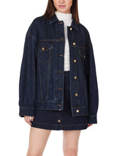 Load image into Gallery viewer, Habitual Boyfriend Trucker Jacket | Rinse