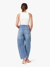 Load image into Gallery viewer, Habitual Harper High Rise Cropped Barrel | Cove