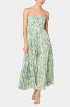 Load image into Gallery viewer, ASTR Bayley Dress | Green Floral