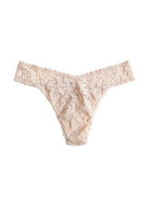 Load image into Gallery viewer, Hanky Panky Signature Lace Original Thong | Chai