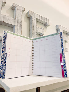 Lilly Pulitzer 12 Month Undated Weekly Planner | Have It Both Rays