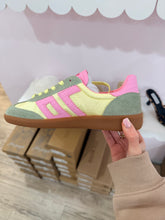 Load image into Gallery viewer, Back 70 Ghost C26 in Light Yellow/Light Green Pink Sneakers