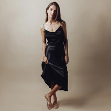 Load image into Gallery viewer, Soleil Sea Indie Classic Thin Strap Sandal | Champagne