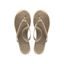 Load image into Gallery viewer, Soleil Sea Indie Classic Thin Strap Sandal | Champagne