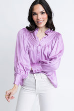Load image into Gallery viewer, Karlie Satin Pleat Button Up Top