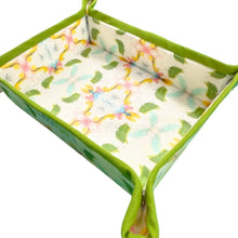Load image into Gallery viewer, Laura Park Dogwood Snap Tray